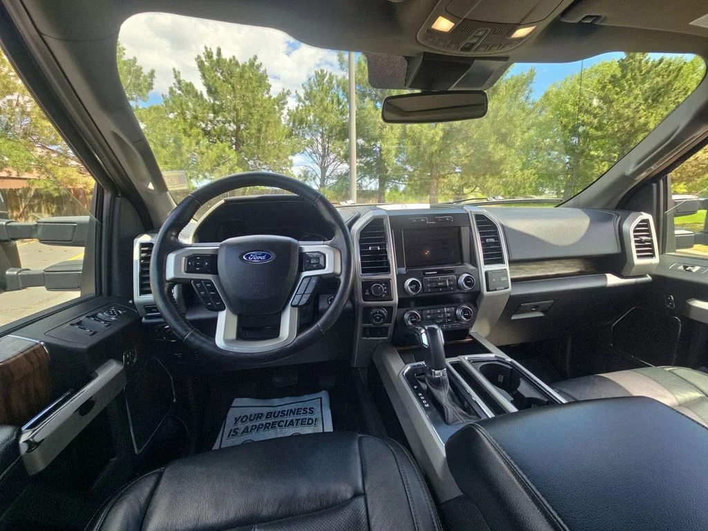 Used 2019 Green Ford Lariat image 44