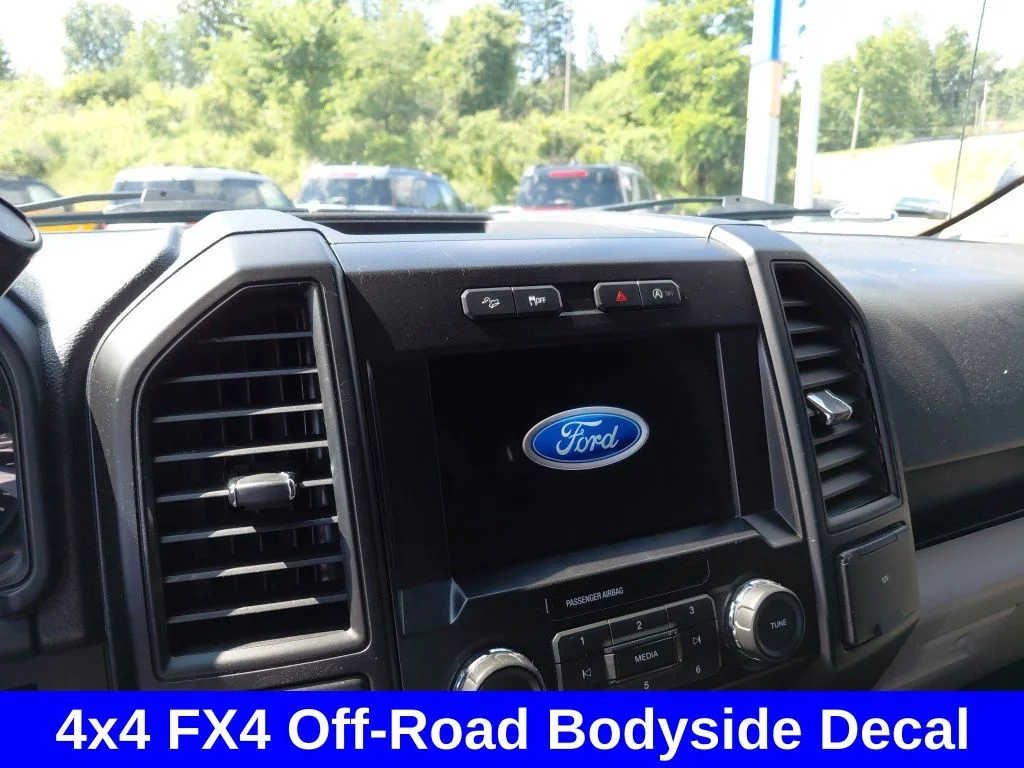 Used 2019 Black Ford XL image 24