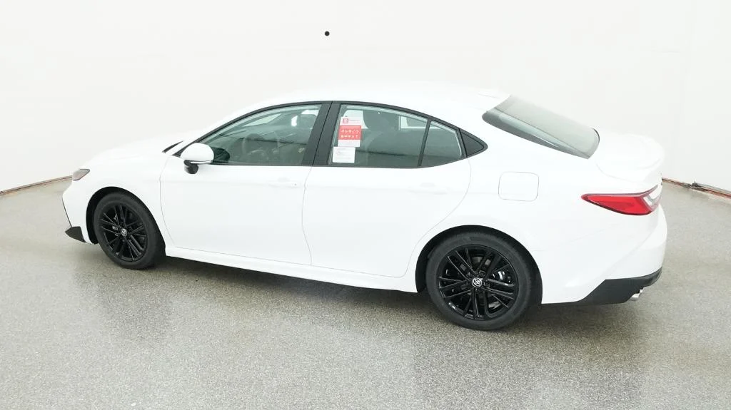 New 2026 Ice Cap Toyota SE image 16