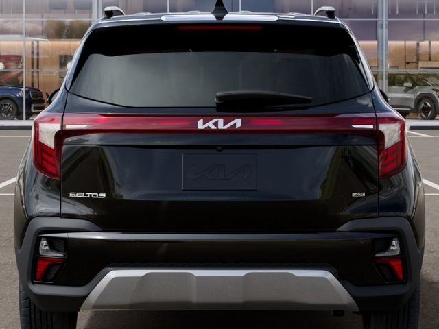 New 2026 Fusion Black Kia S image 13