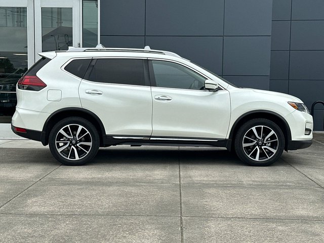 2020 Nissan Rogue SL