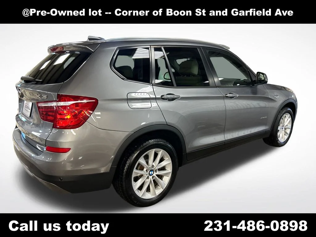 Used 2016 Gray BMW xDrive28i image 5