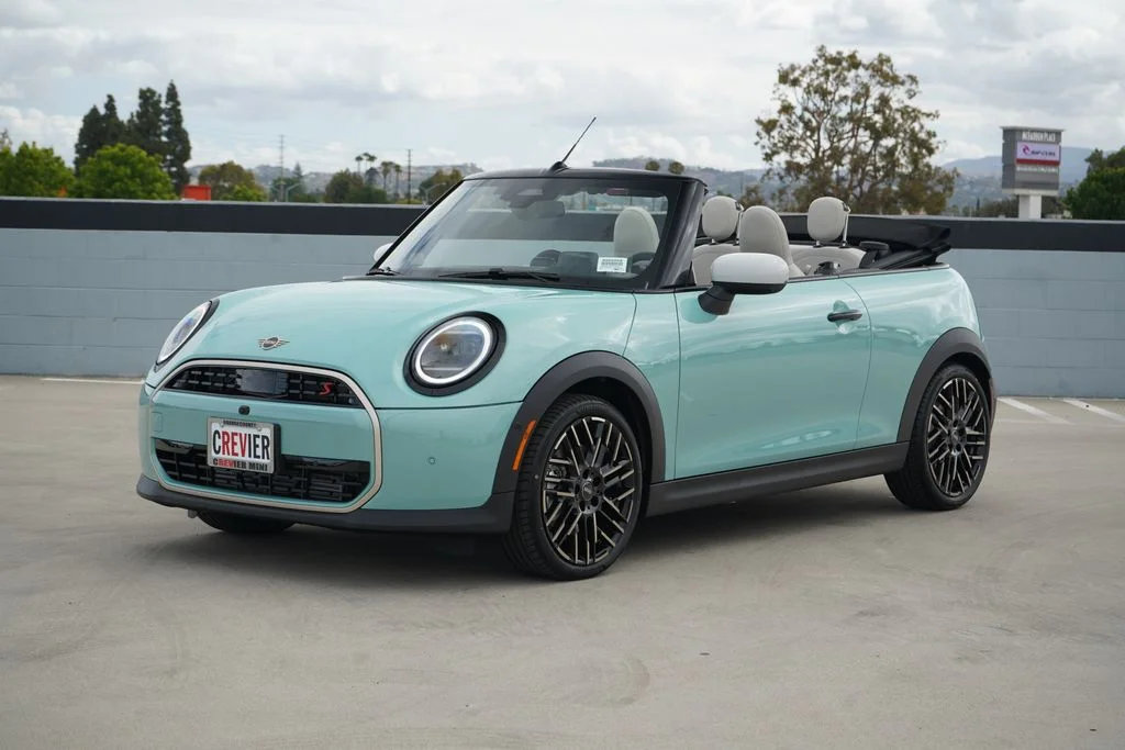 2026 MINI Convertible Cooper S's photo