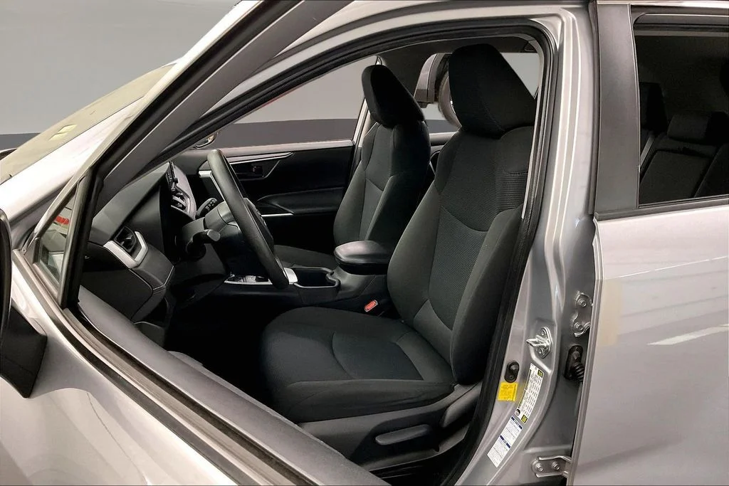 Used 2022 Silver Toyota LE image 29