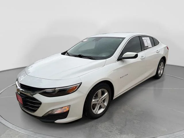 Used 2020 White Chevrolet LS image 8