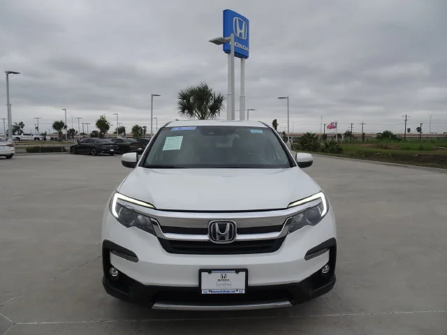 Used 2021 Platinum White Pearl Honda EX image 16