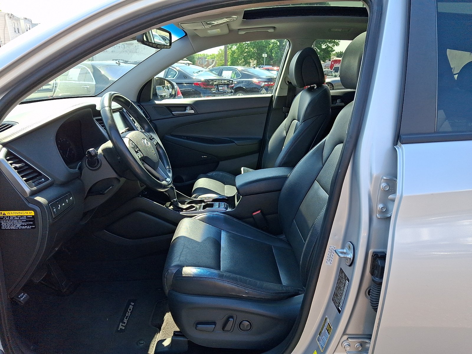 Used 2018 Molten Silver - T8T Hyundai Limited image 13