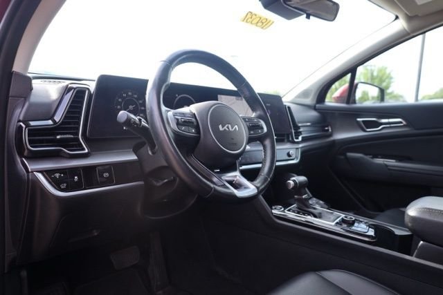 Used 2023 Red Kia SX-Prestige image 21