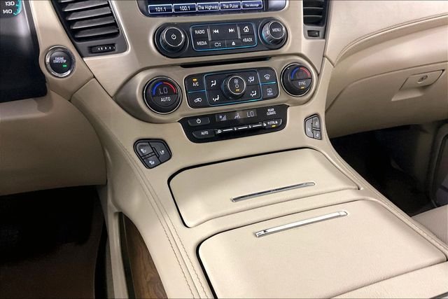 Used 2019 Gray GMC Denali image 8
