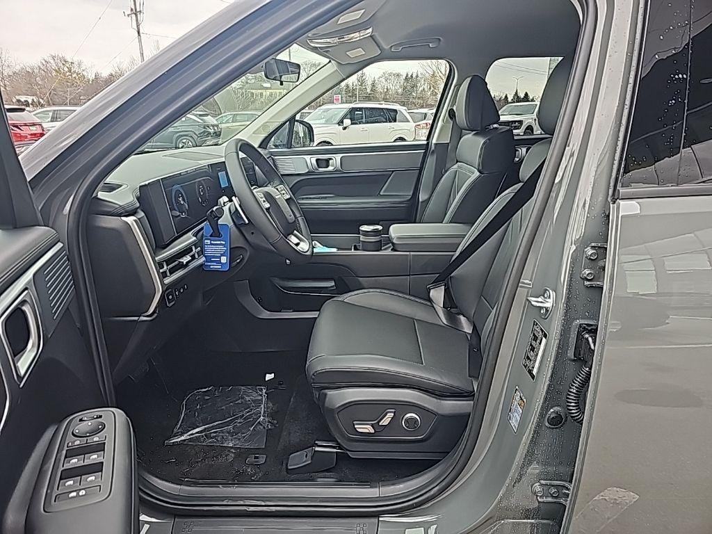 New 2026 Gray Hyundai SEL AWD image 9