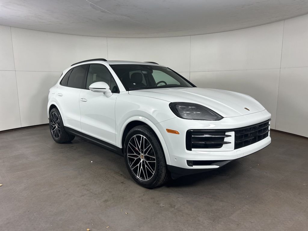 2026 Porsche Cayenne S - Photo 7