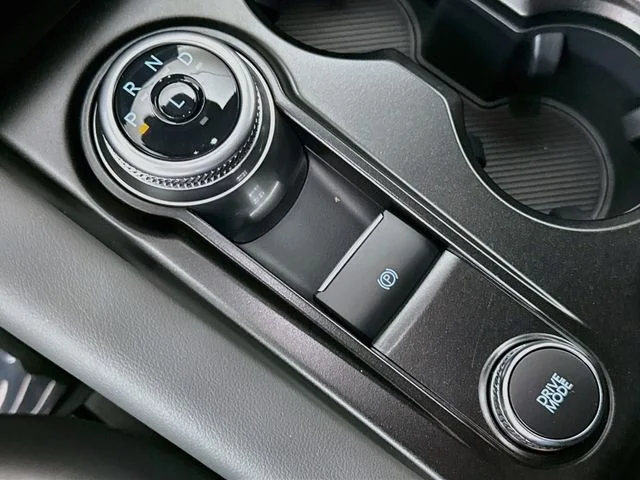 New 2027 Carbonized Gray Metallic Ford Active image 17
