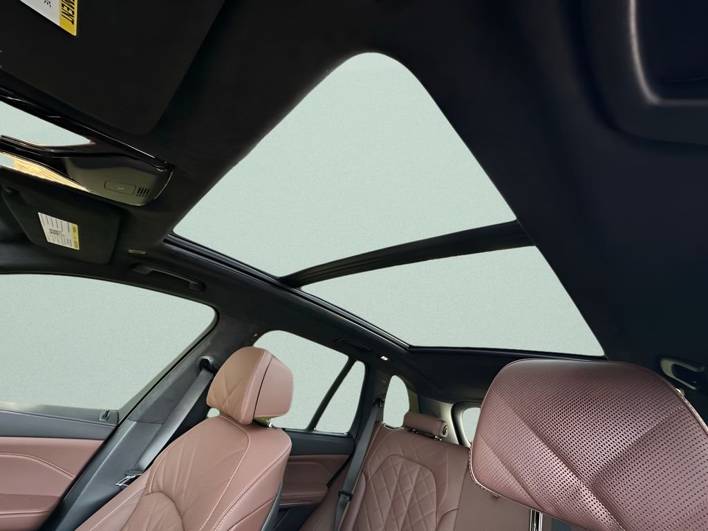 New 2026 Skyscraper Grey Metallic BMW xDrive40i image 21