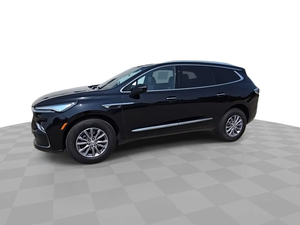 Used 2024 Ebony Twilight Metallic Buick Essence image 4