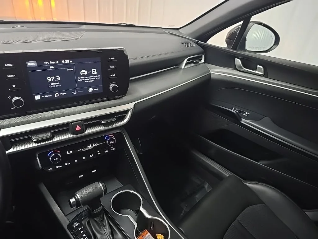 Used 2021 Blue Kia GT-Line image 24