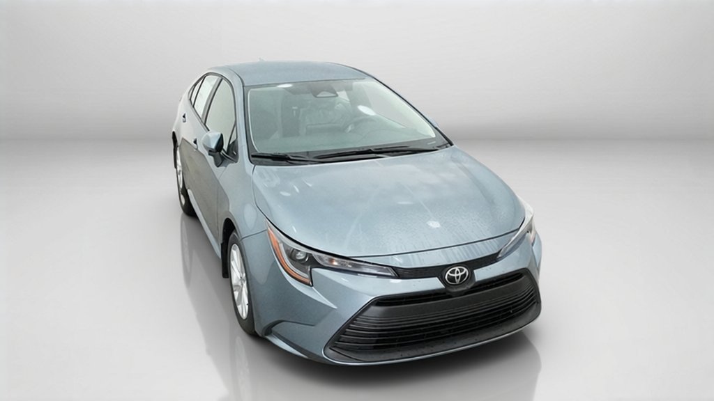 New 2027 Celestite Toyota LE image 4