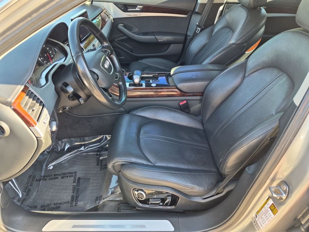 Used 2013  Audi 3.0T image 16