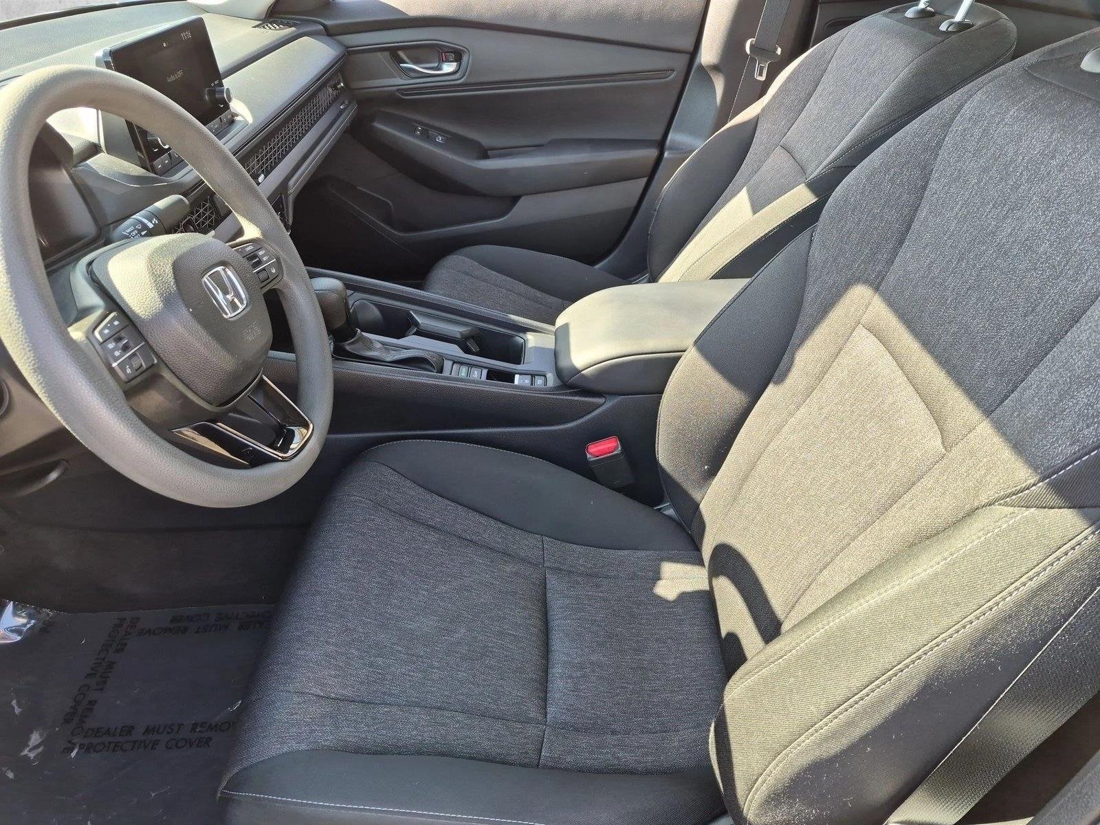 Used 2024 Meteorite Gray Met Honda EX image 16
