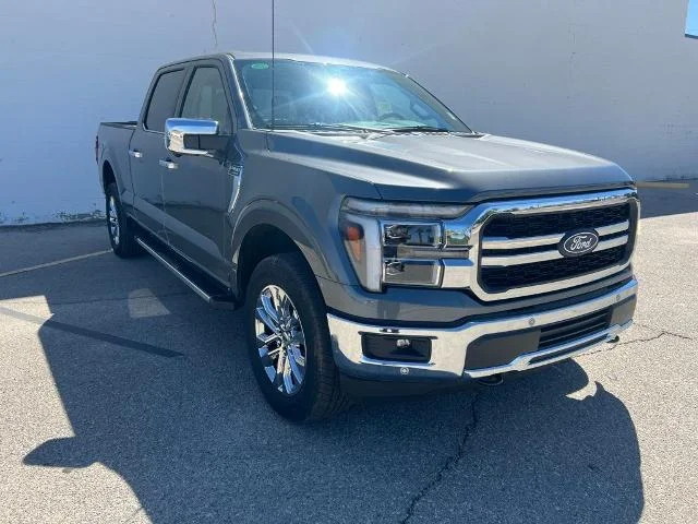 New 2026 Carbonized Gray Metallic Ford Lariat® image 40