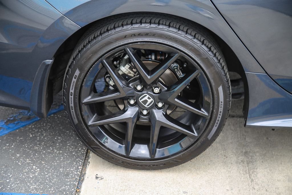 Certified Used 2025 Meteorite Gray Metallic Honda 4D SPORT image 9
