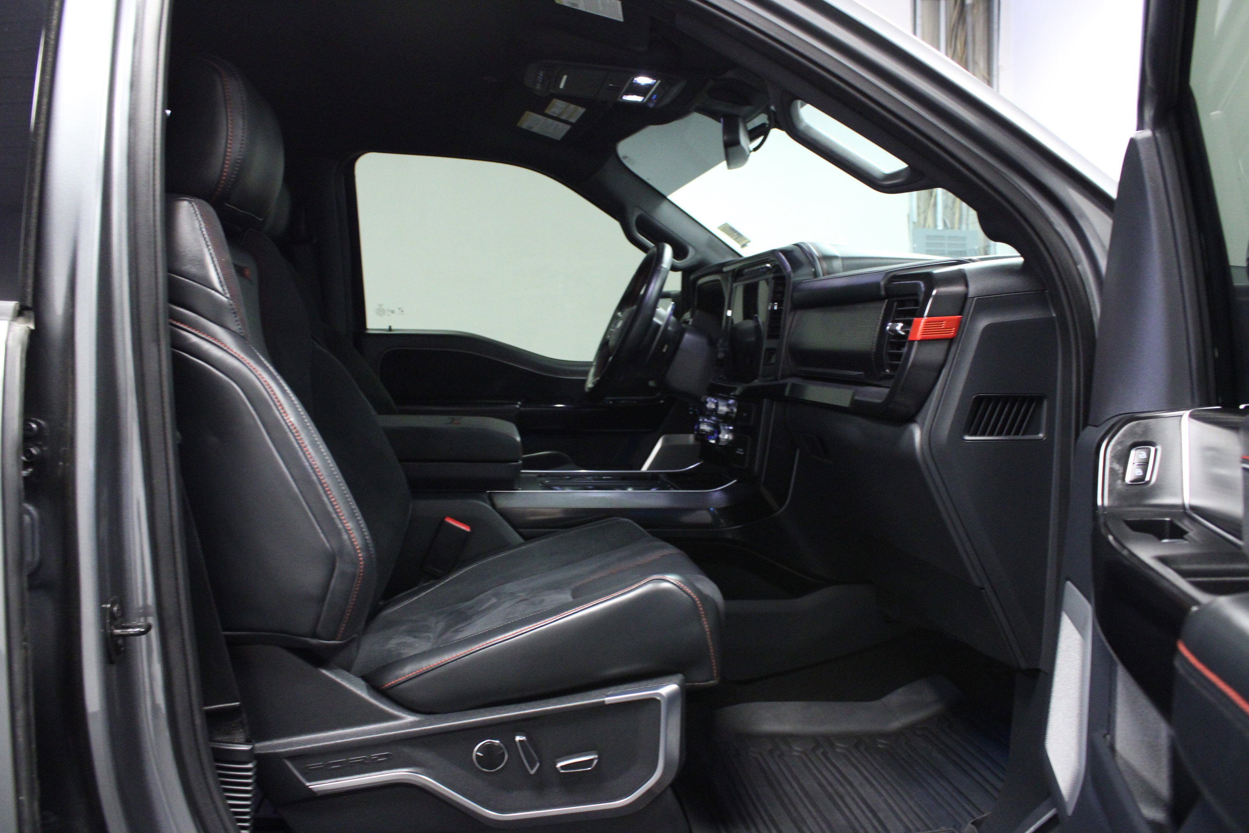 Used 2024 Gray Metallic Ford Raptor image 16