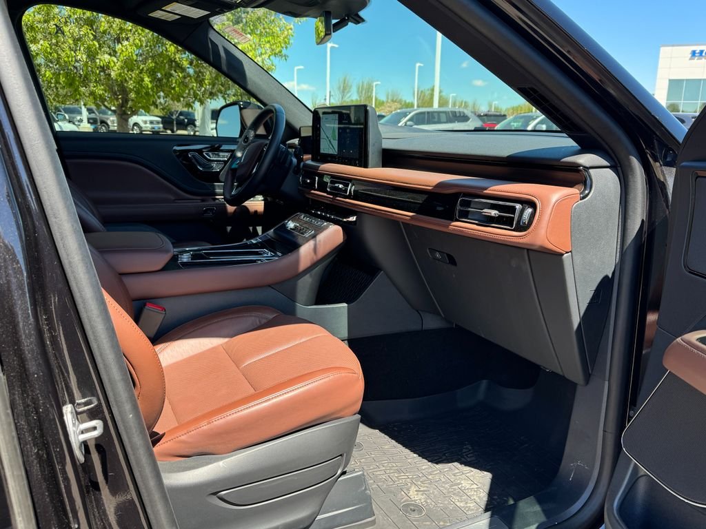 2025 Lincoln Aviator Reserve - Photo 10