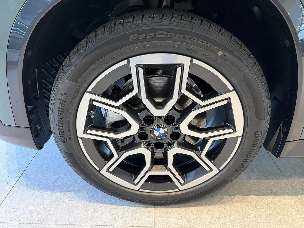 New 2027  BMW xDrive28i image 8