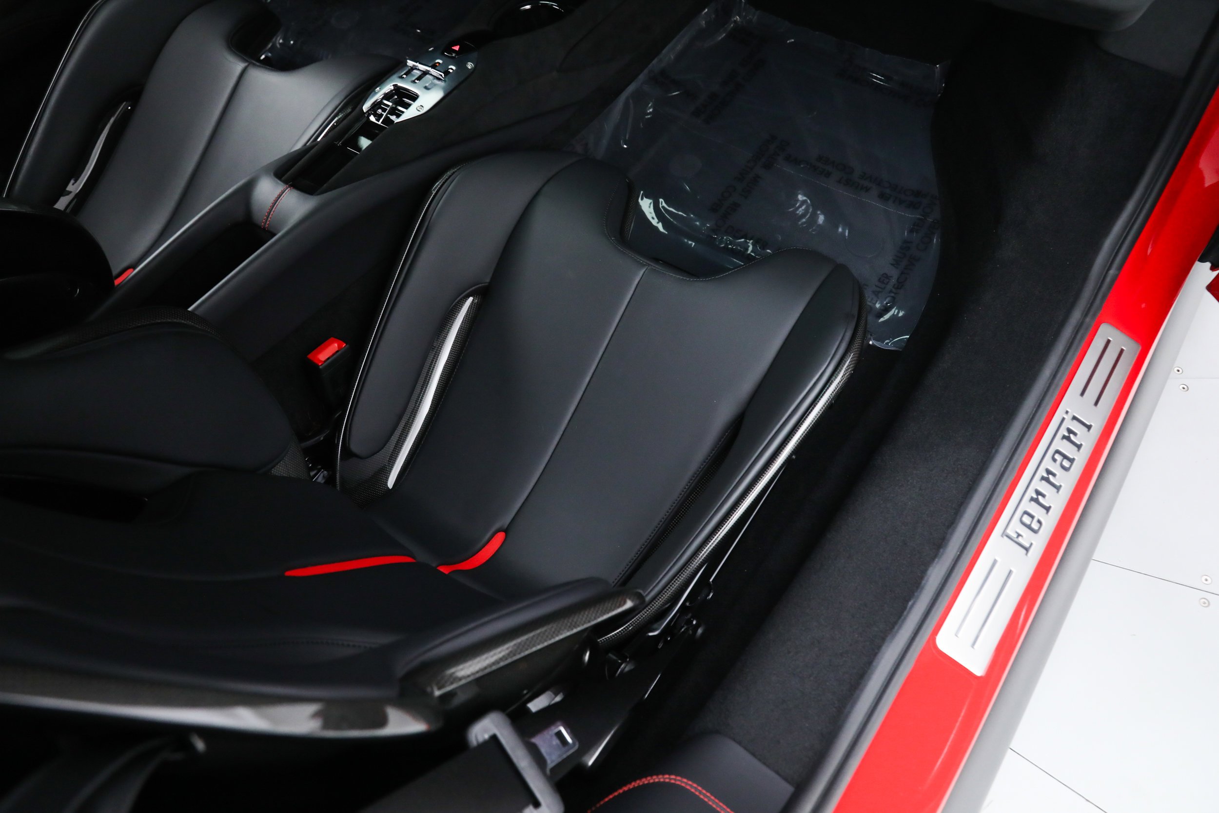 Used 2024 Red Ferrari  image 21