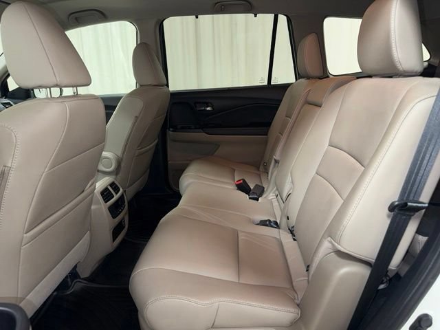 Used 2019 White Honda EX-L image 12