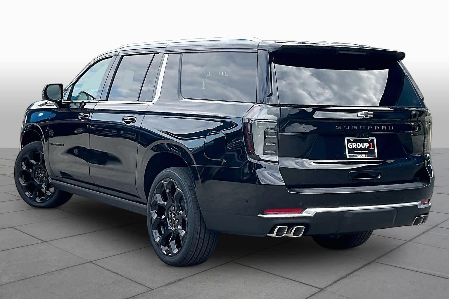 2026 Chevrolet Suburban High Country - Photo 12