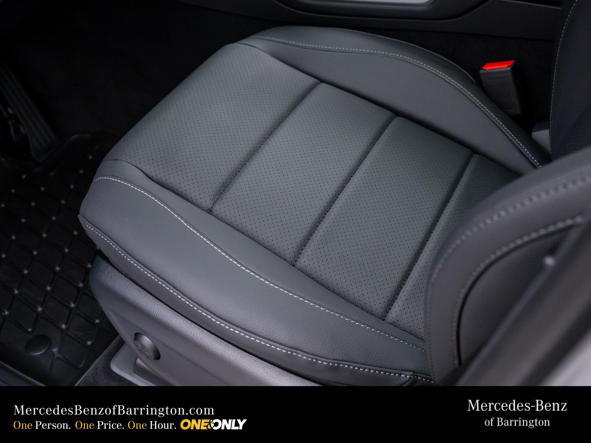 New 2026 MANUFAKTUR Alpine Grey Mercedes-Benz GLE 350 image 17
