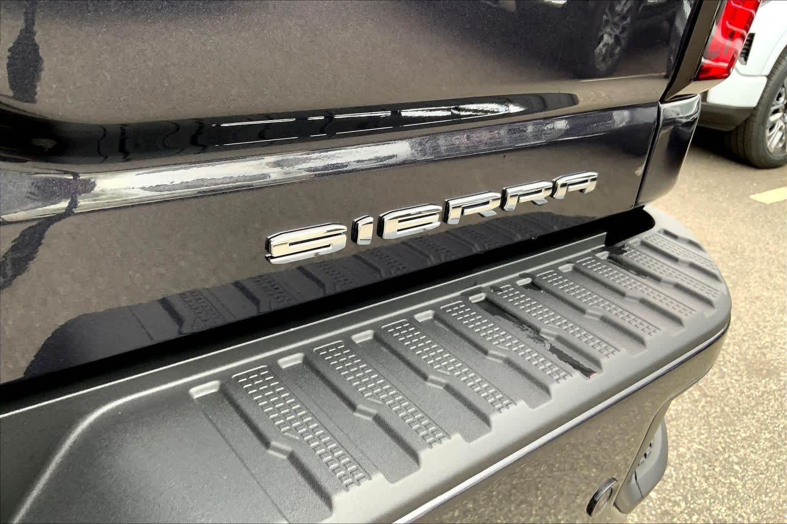 Used 2024 Titanium Rush Metallic GMC Denali image 32