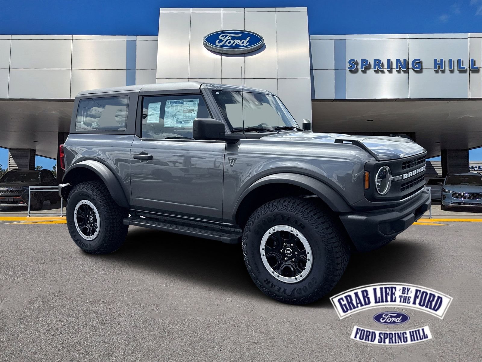 2025 Ford Bronco 2-Door Base