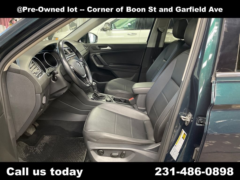 Used 2019 Green Volkswagen 2.0T SE image 14