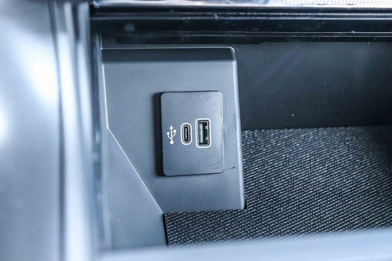 New 2026 Avalanche Ford Lariat® image 24