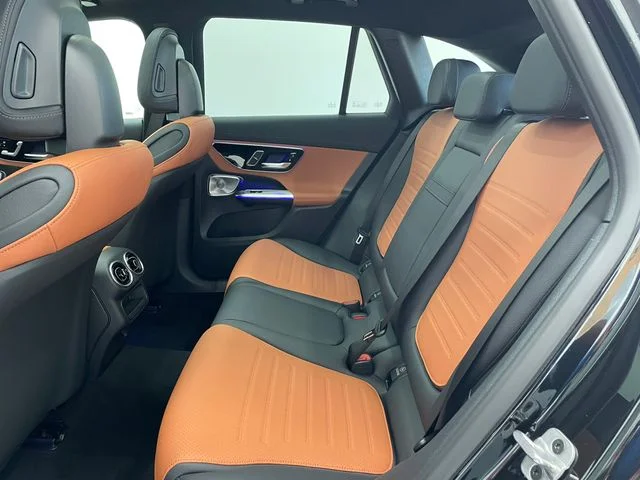 New 2027 Black Mercedes-Benz GLC 300 image 21