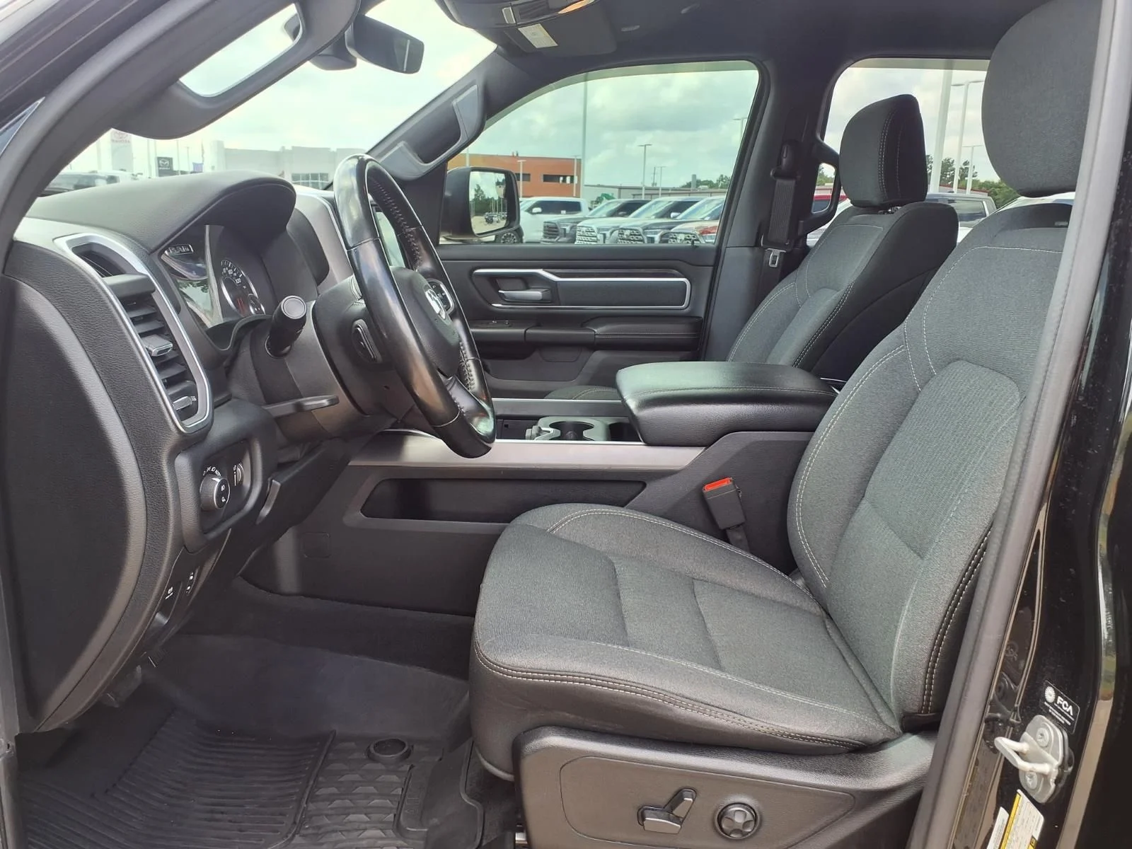 Used 2021 Black Ram Big Horn/Lone Star image 17