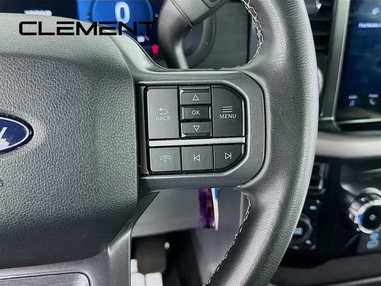 Used 2024  Ford XLT image 17