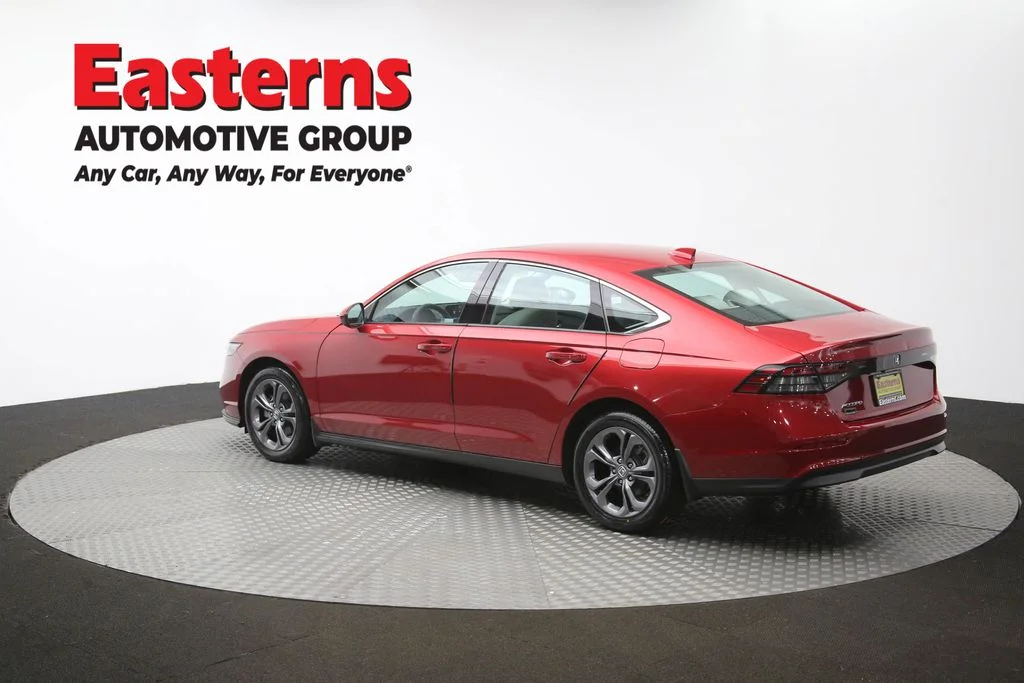 Used 2023 Red Honda EX image 63