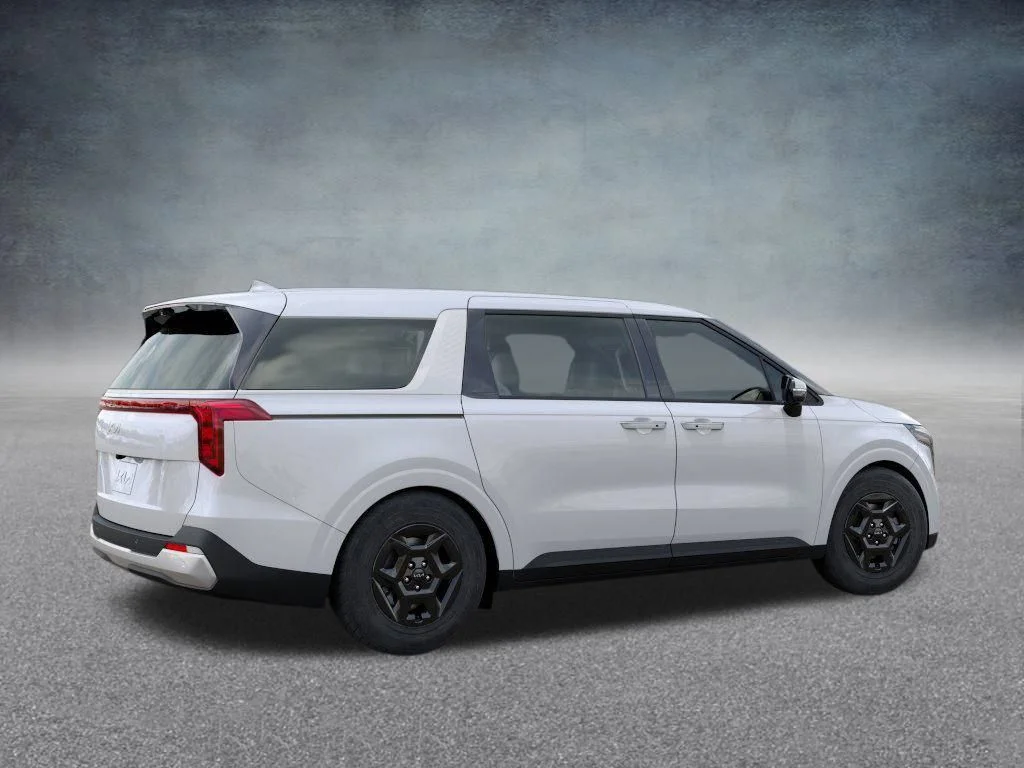 Certified Used 2026 White Kia LXS image 6