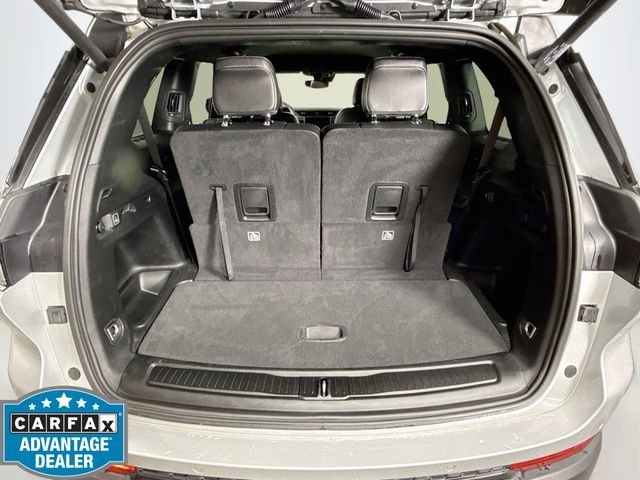 Used 2023 Silver Jeep Altitude image 24