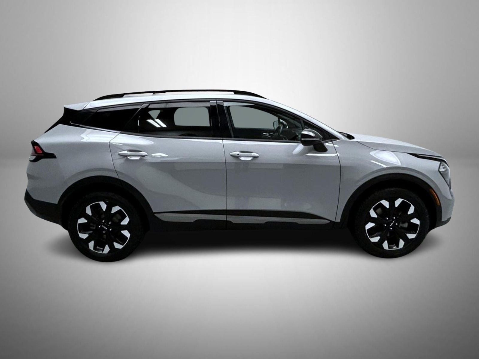 Used 2023 Gray Kia X-Line image 4