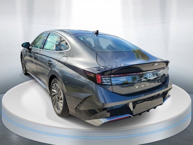 2025 Hyundai Sonata Hybrid SEL - Photo 4