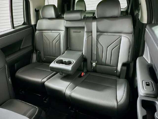 New 2026 Hyundai SANTA FE HYBRID SEL