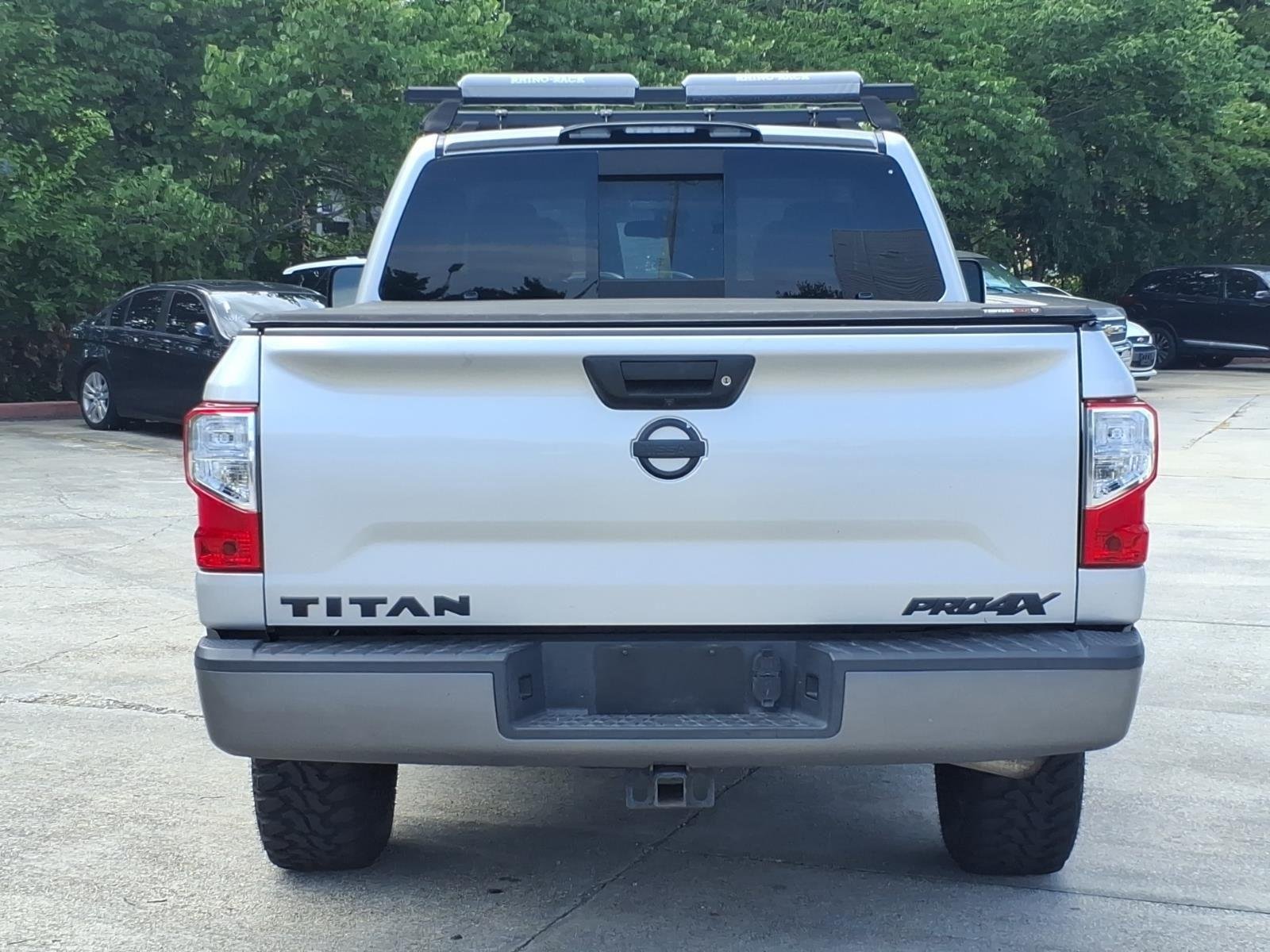 Used 2018 Brilliant Silver Nissan PRO-4X image 8