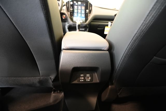 New 2026 CRYSTAL WHITE PEARL Subaru Limited Hybrid image 26