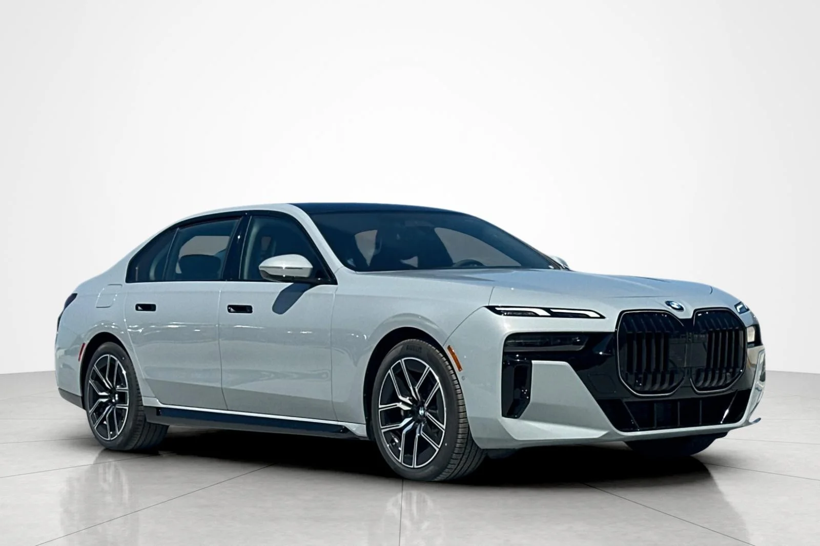 New 2026 Brooklyn Grey Metallic BMW 740i xDrive image 7