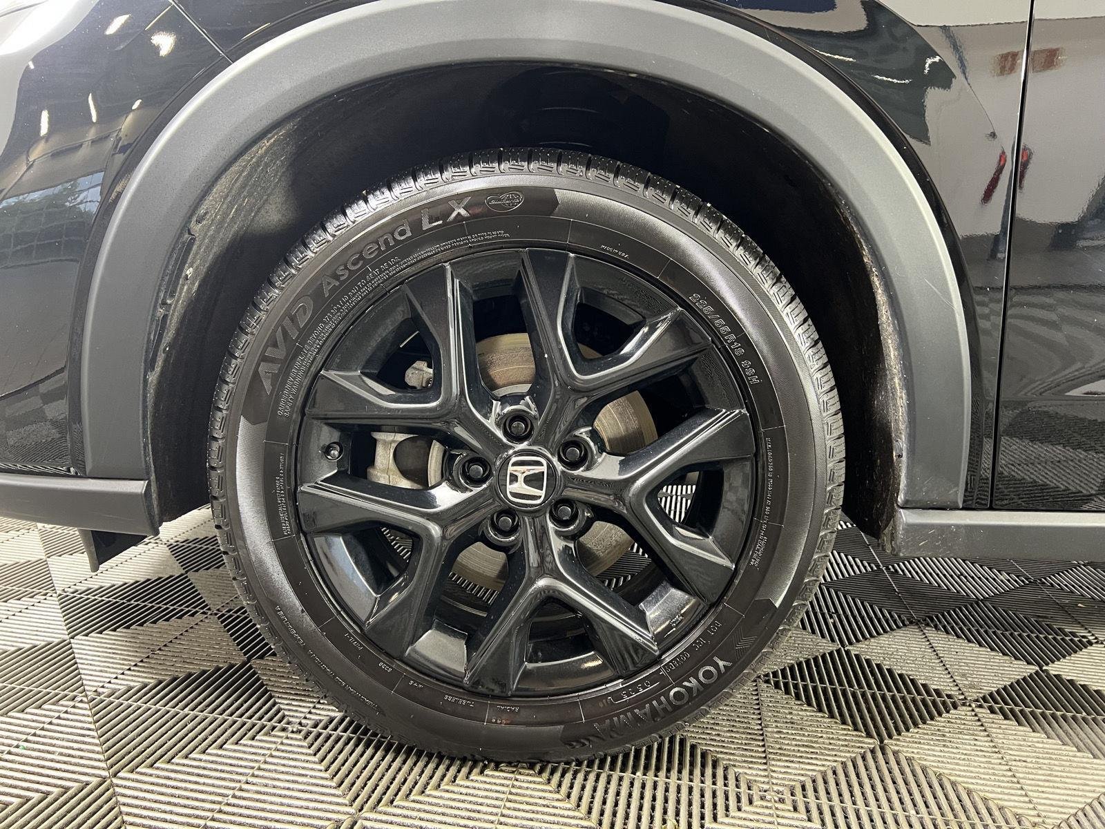 Used 2024 Crystal Black Pearl Honda Sport image 29