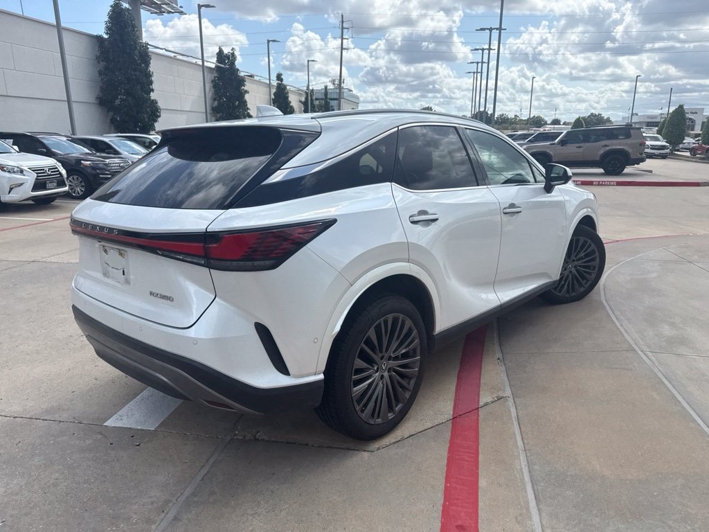 Used 2023 Eminent White Pearl Lexus 350 Luxury image 2