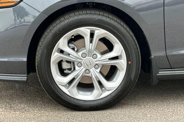 New 2026 Meteorite Gray Metallic Honda LX image 32